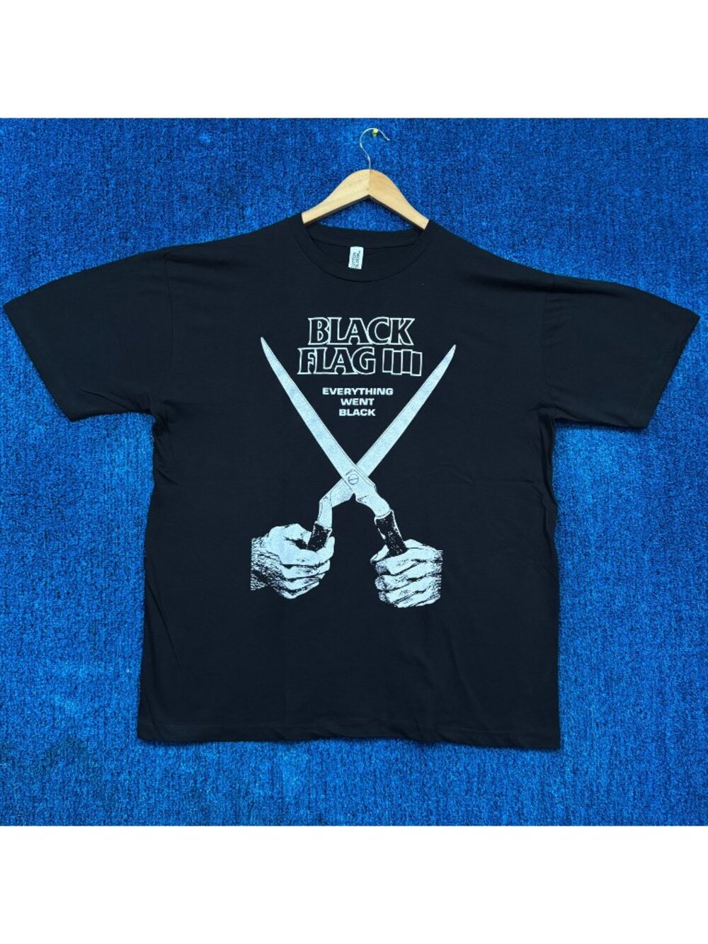 Black Flag Everything Went Black Hardcore Punk Band Tee XL